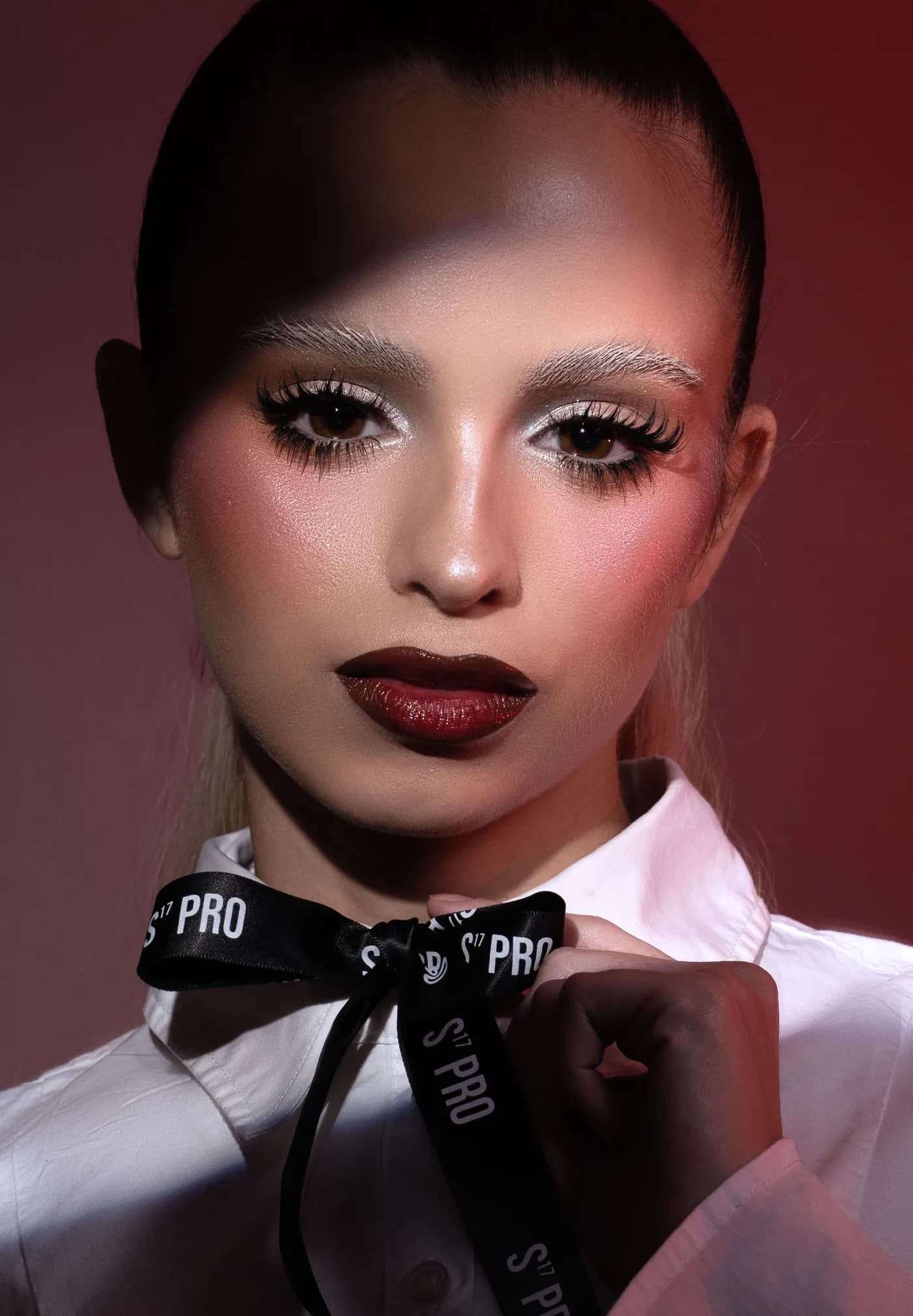 Maquillaje de Yulen Izquierdo — piel y luz