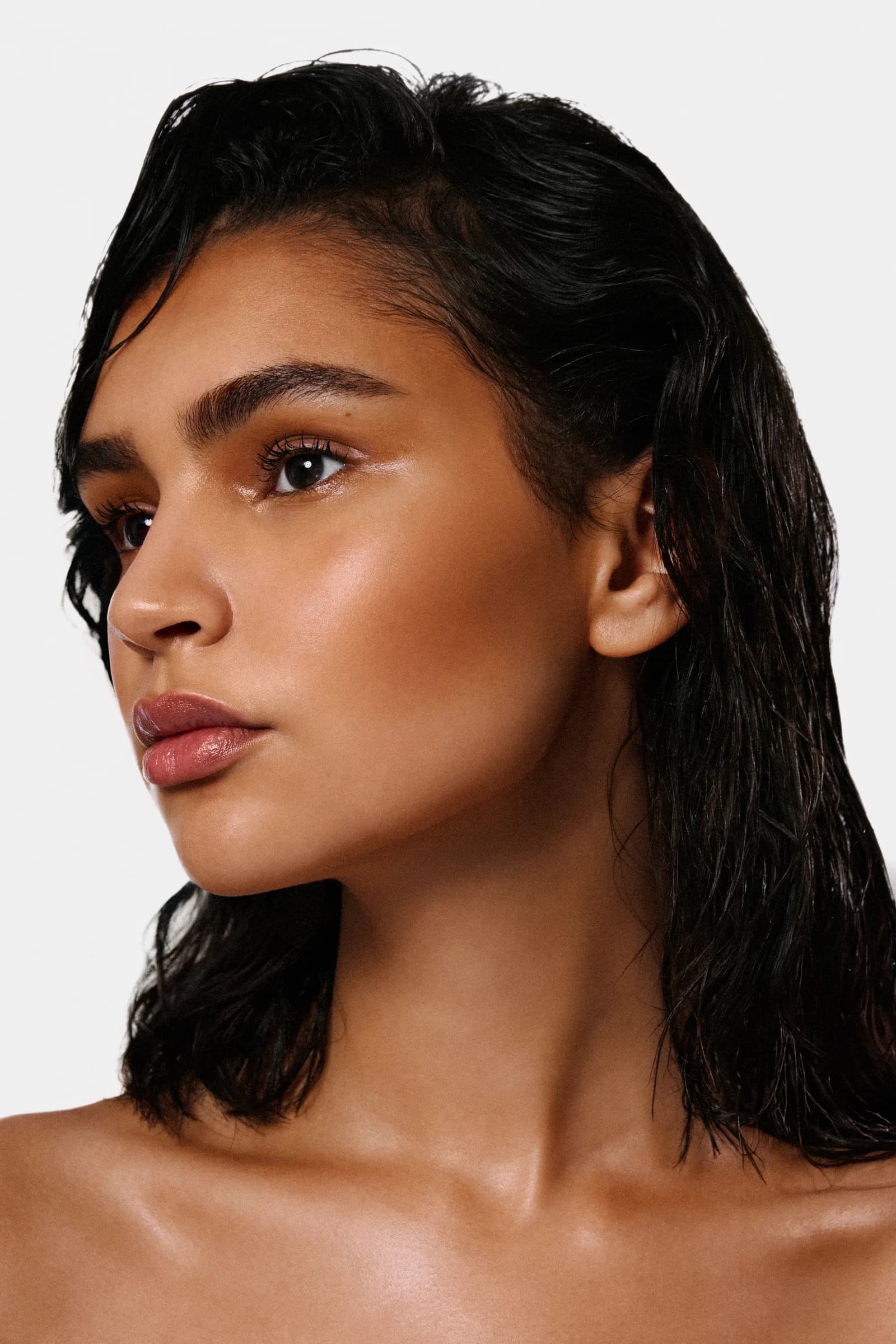 Editorial de Marta Arce — piel y luz